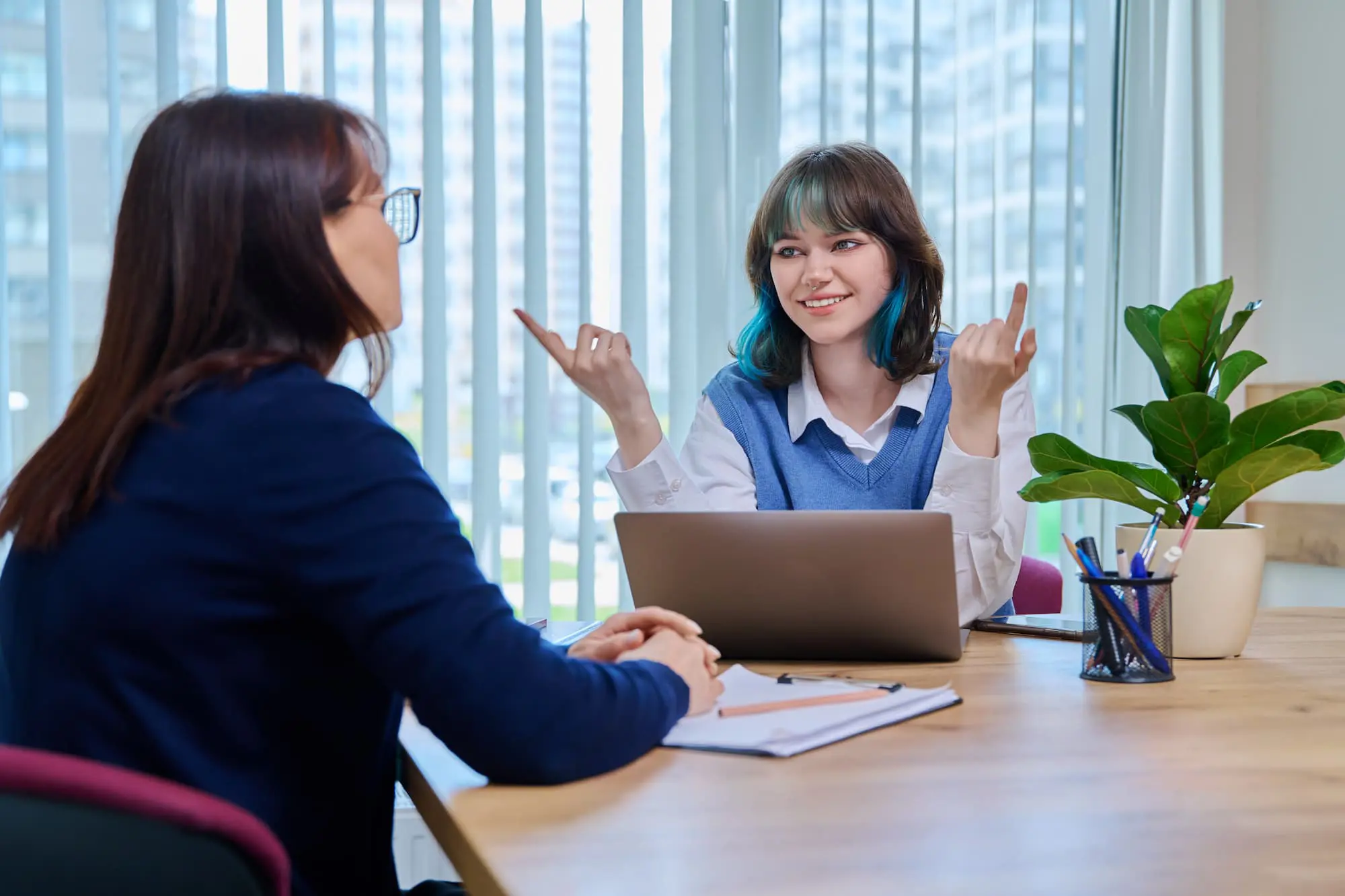 Phỏng vấn học bổng du học Mỹ: Cách trả lời để ghi điểm với hội đồng tuyển sinh