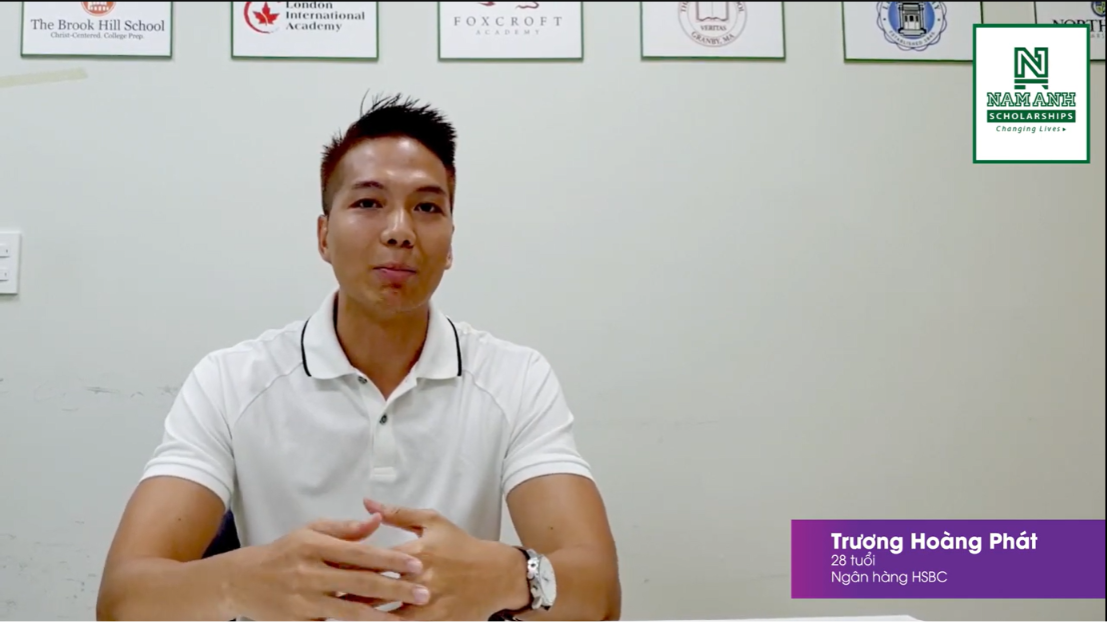 Nhân viên ngân hàng giành Học bổng Trợ giảng 23,000 USD từ Triển lãm học bổng của Nam Anh Scholarships 