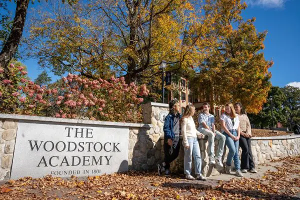 Du học THPT Mỹ trường The Woodstock Academy
