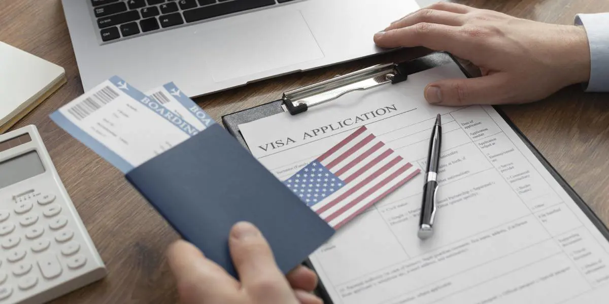 Phân biệt các loại visa du học Mỹ: F-1, M-1 và J-1 có gì khác nhau?