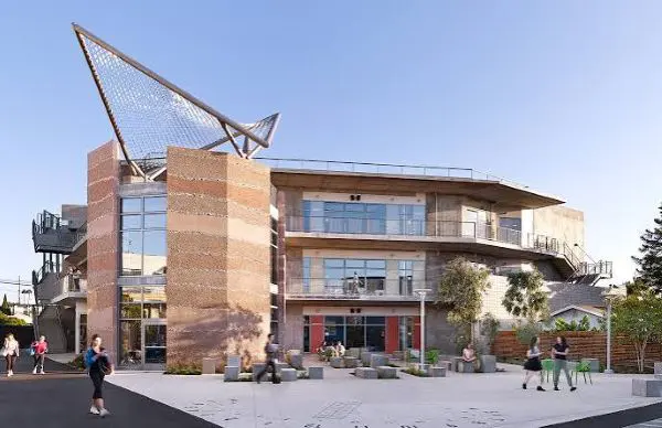 Crossroads School for Arts & Sciences