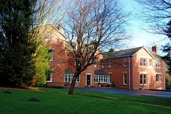 Bishopstrow College