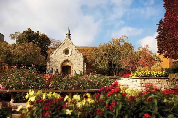 TRƯỜNG ĐẠI HỌC MARQUETTE UNIVERSITY