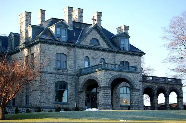 Delbarton School
