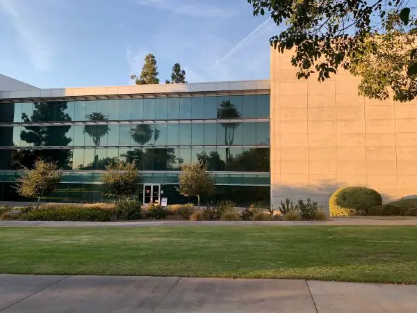 TRƯỜNG ĐẠI HỌC WHITTIER COLLEGE