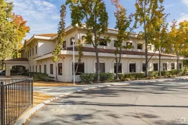 Khan Lab School