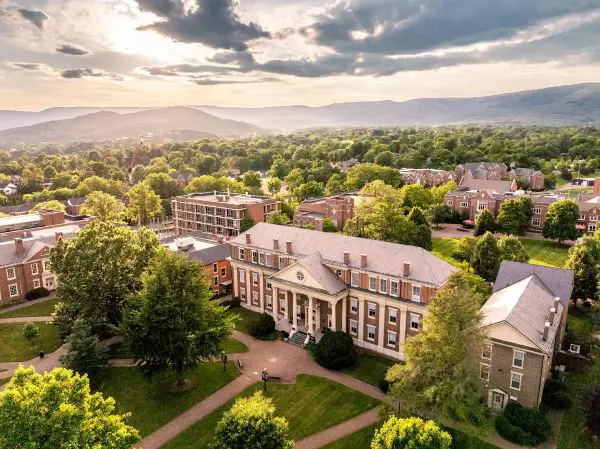 Roanoke College
