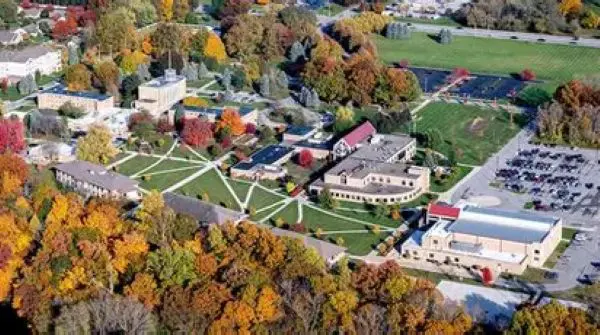 Holy Cross College at Notre Dame, Indiana
