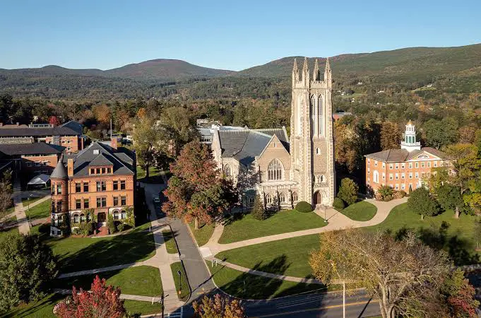 liberal arts college là gì